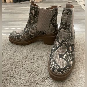 Snakeskin Chelsea booties